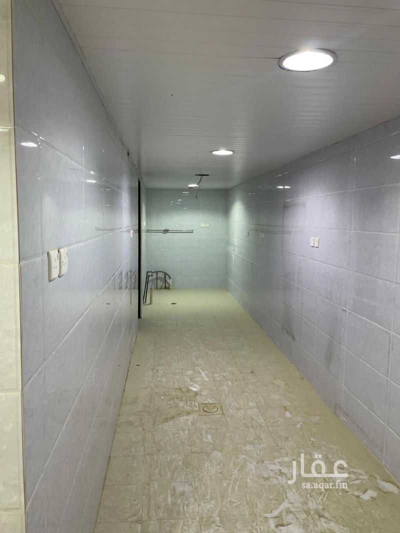 4 bedroom villa in Ishbiliyah, Riyadh 9