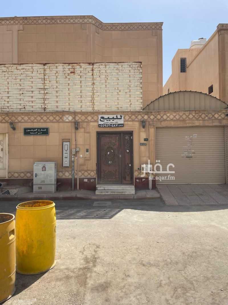 4 bedroom villa in Ishbiliyah, Riyadh 7