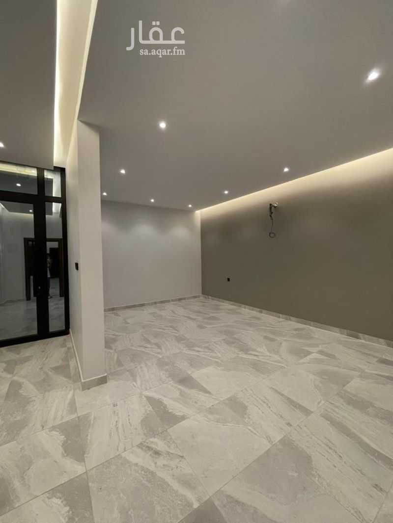 5 bedroom villa in Al Sawari, Jeddah 8