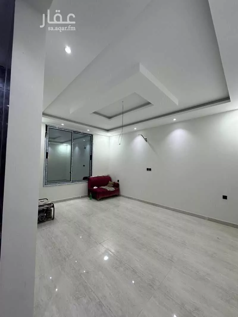 دور 6 غرف في ضاحية الملك فهد 4