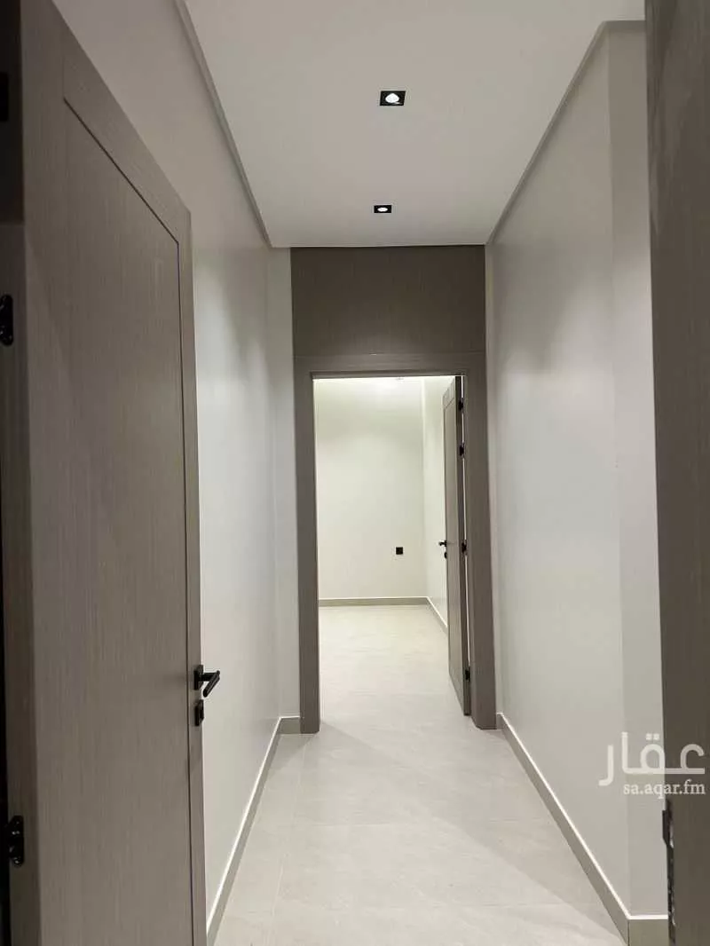 شقة 5 غرف في ضاحية الملك فهد 5