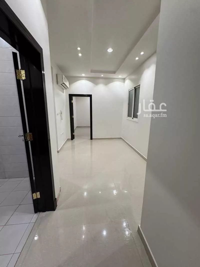 شقة 3 غرف في العقيق 3