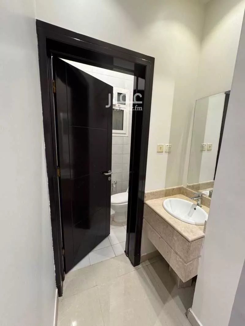 شقة 3 غرف في العقيق 1