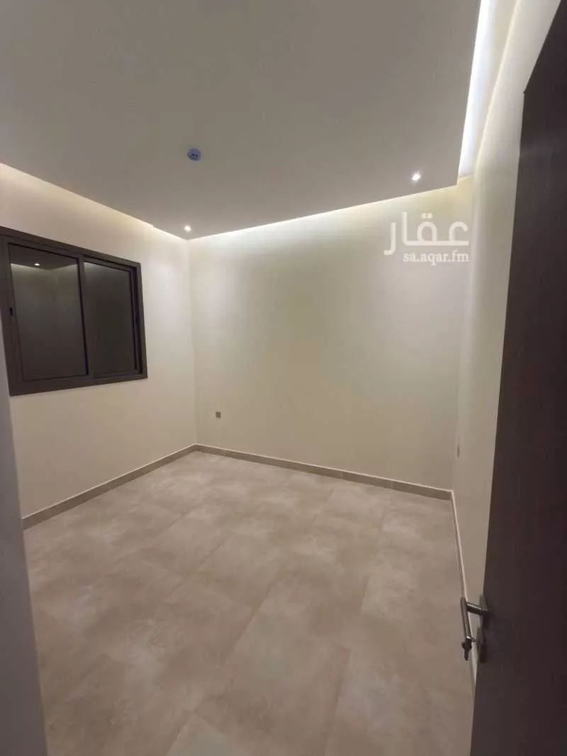 4 bedroom apartment in Dhahrat Laban 4