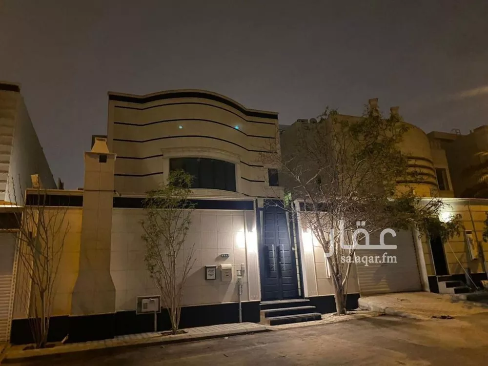 فيلا 8 غرف في الندى 2