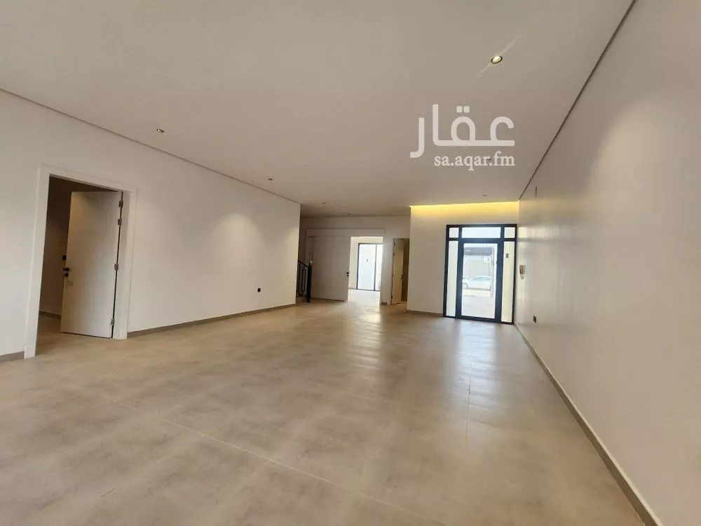 4 bedroom villa in Al Hazm, Riyadh 5