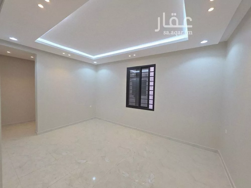 4 bedroom floor in Badr 5