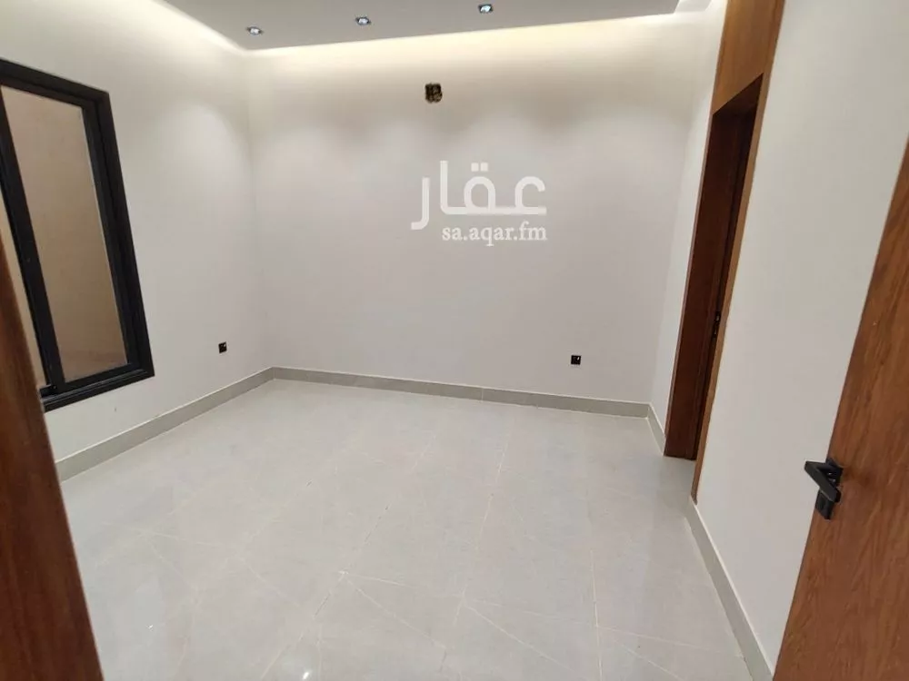 4 bedroom floor in Taibah 4