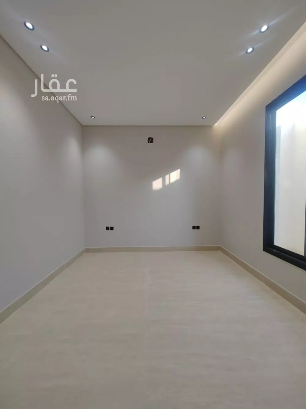 4 bedroom floor in Dhahrat Namar 5