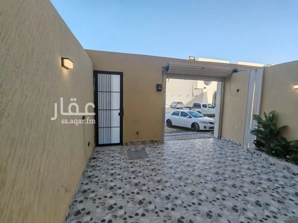 7 bedroom villa in Tuwaiq, Riyadh 6