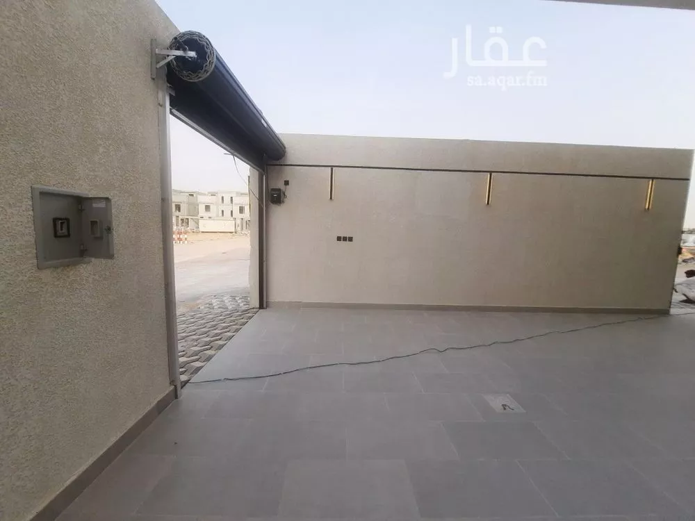 5 bedroom villa in Dirab 5