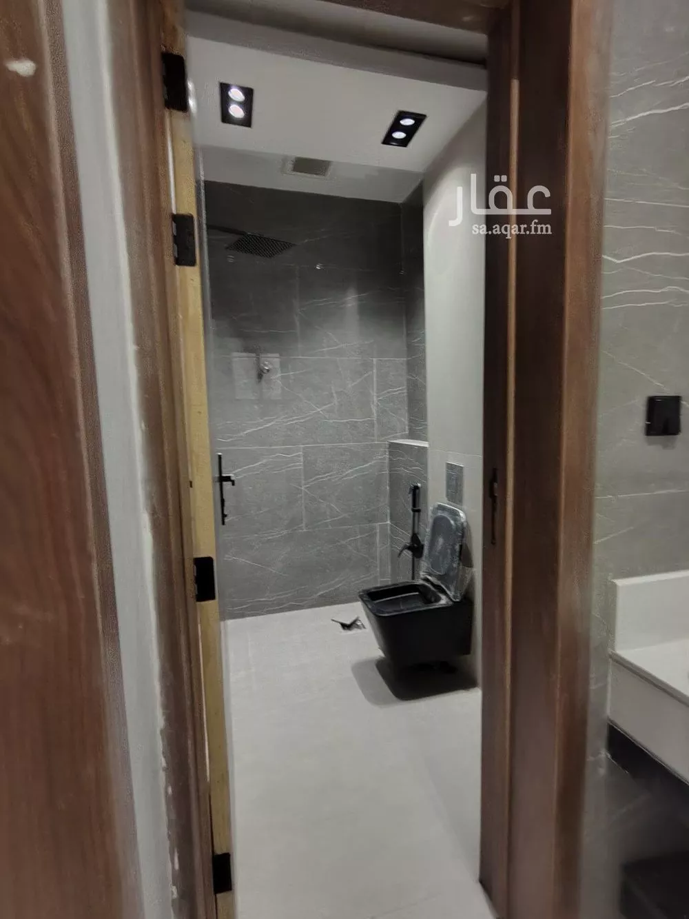 5 bedroom villa in Okaz 2