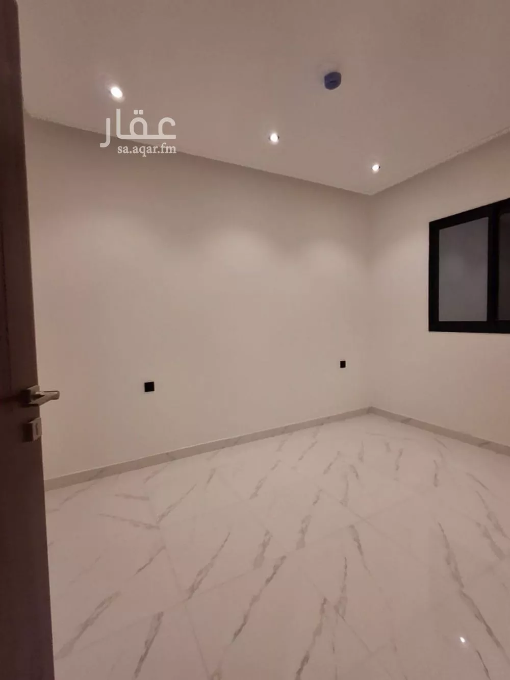 شقة 4 غرف في بدر 5