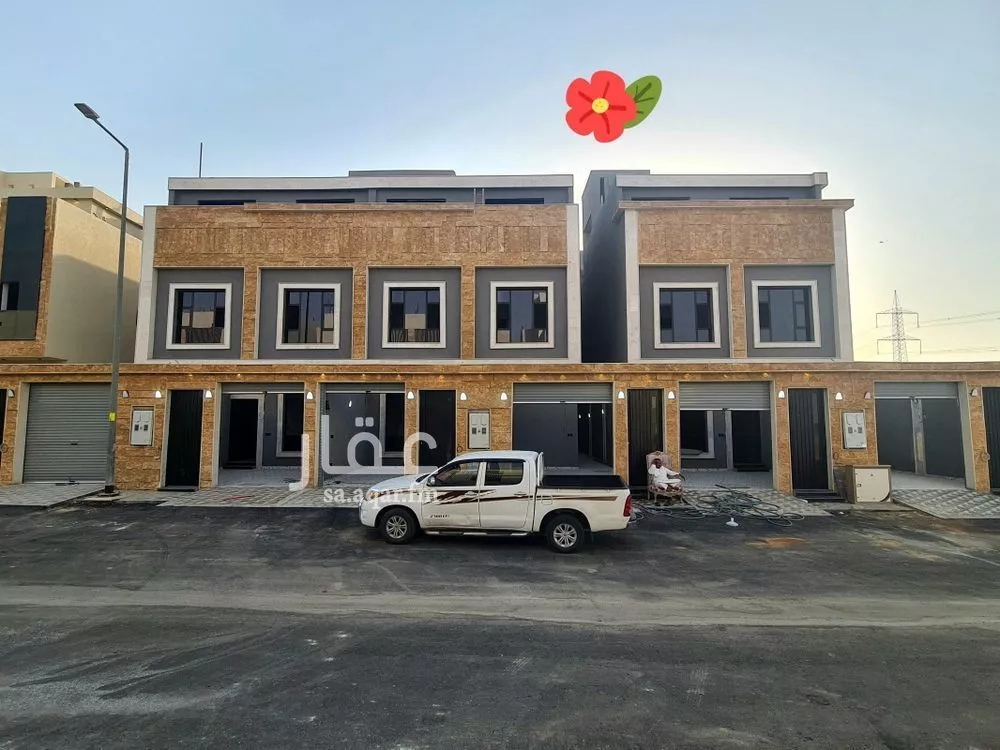 دوبلكس 5 غرف في عكاظ 1
