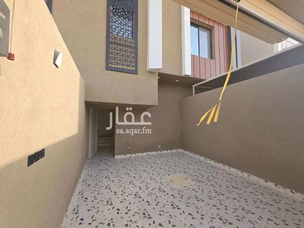4 bedroom floor in Badr 3
