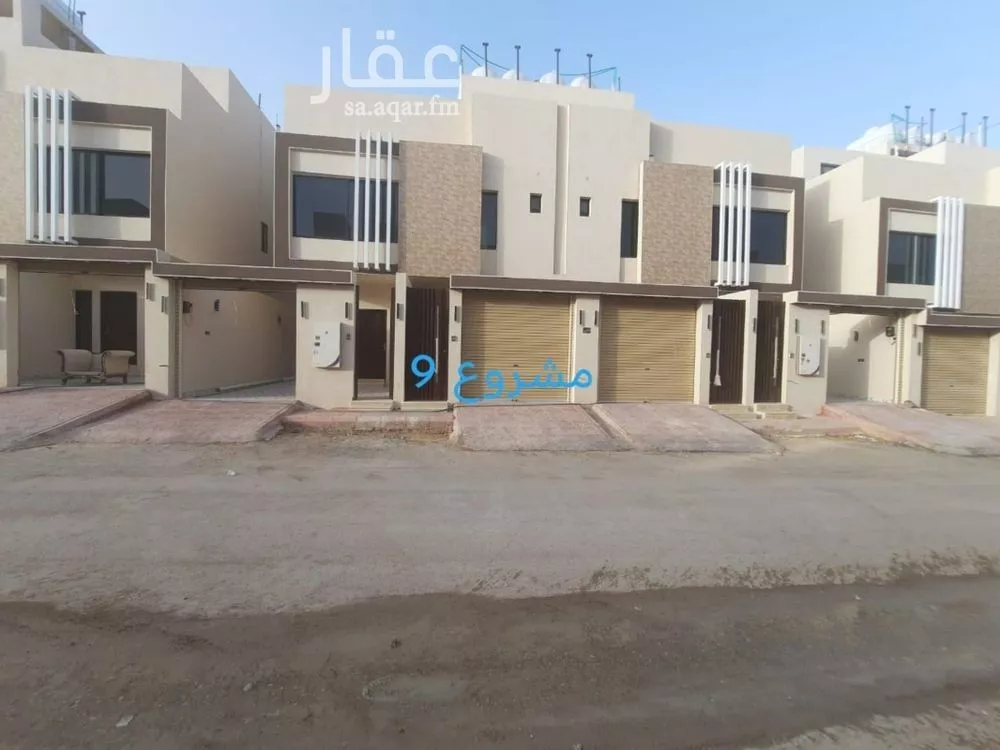 فيلا 5 غرف في طيبة 1