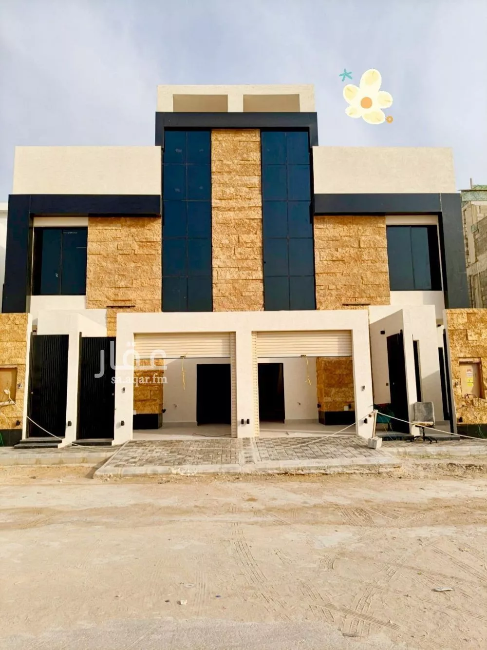 فيلا 4 غرف في طيبة 1