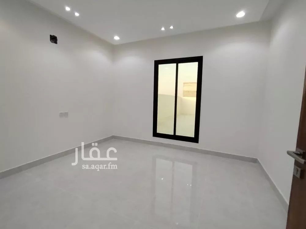 دور 7 غرف في العريجاء الغربية 3