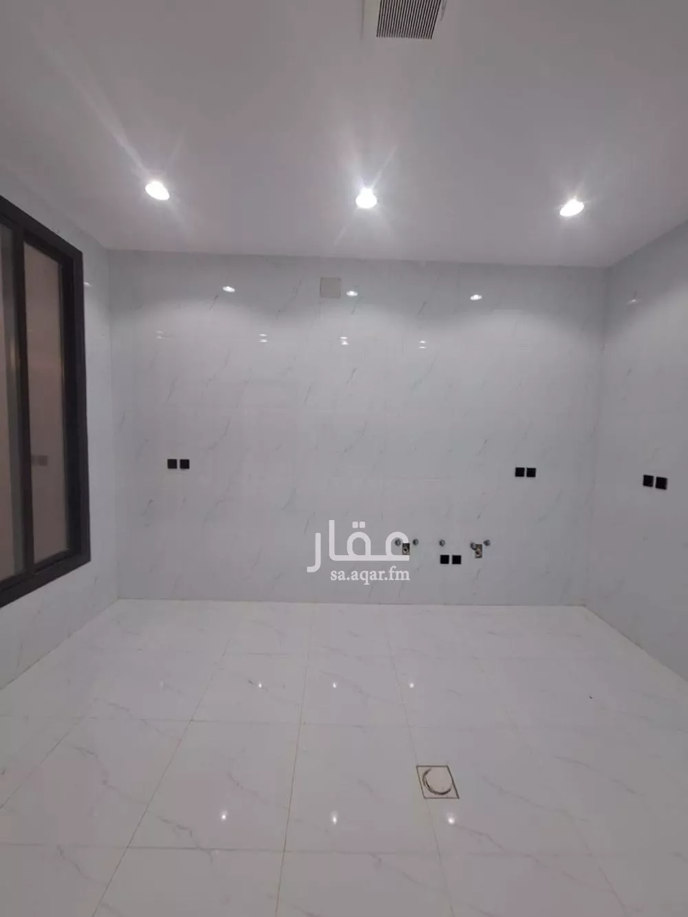 فيلا 7 غرف في ظهرة لبن 4