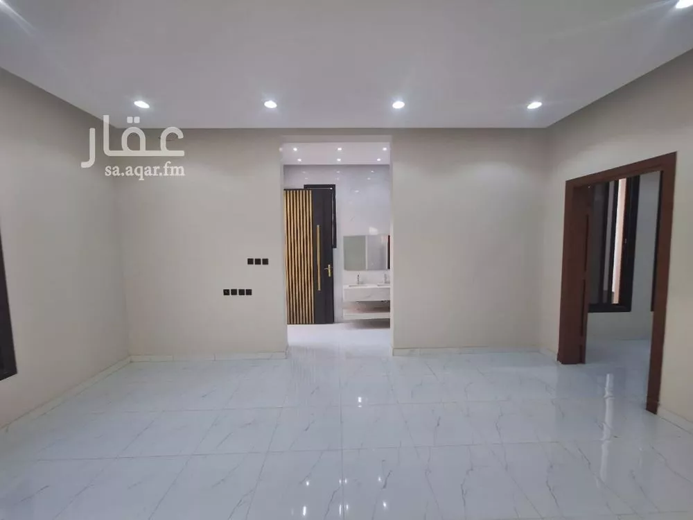 فيلا 5 غرف في ظهرة لبن 3