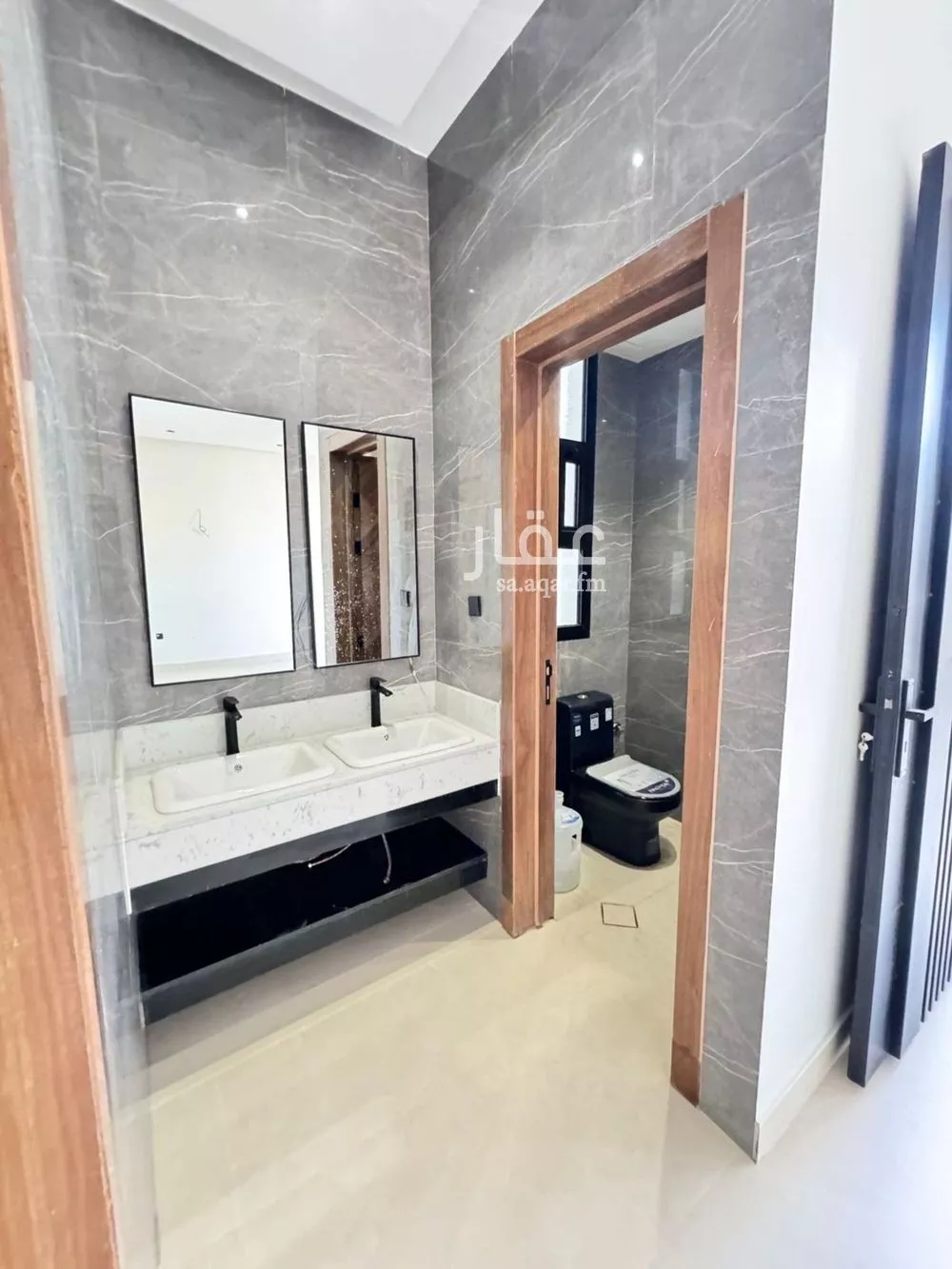 فيلا 5 غرف في طويق 4