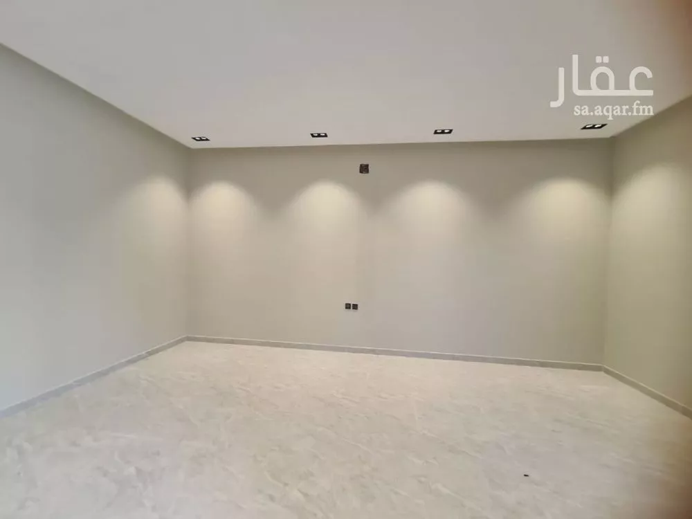 فيلا 5 غرف في بدر 5