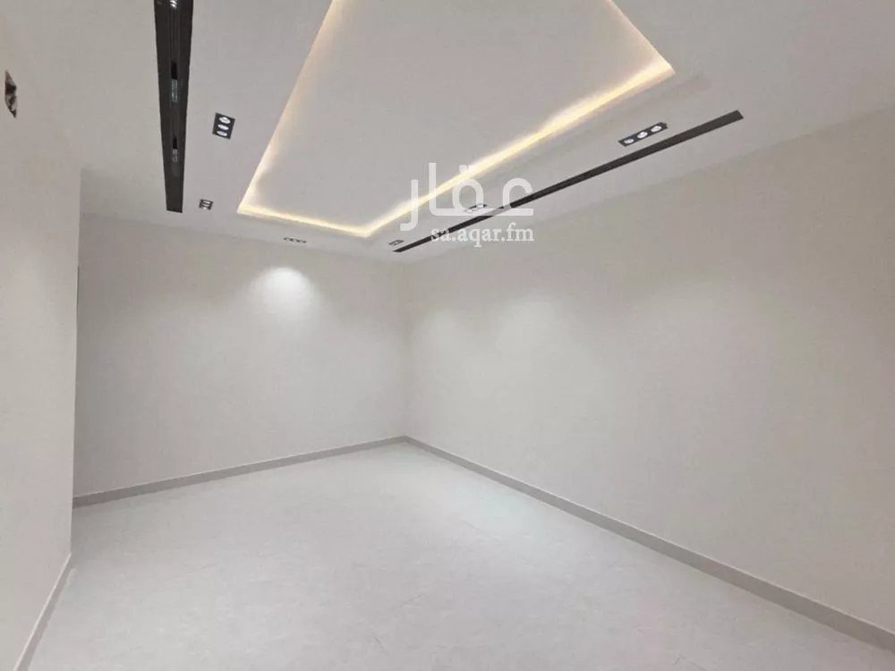 5 bedroom apartment in Taibah, Riyadh 5