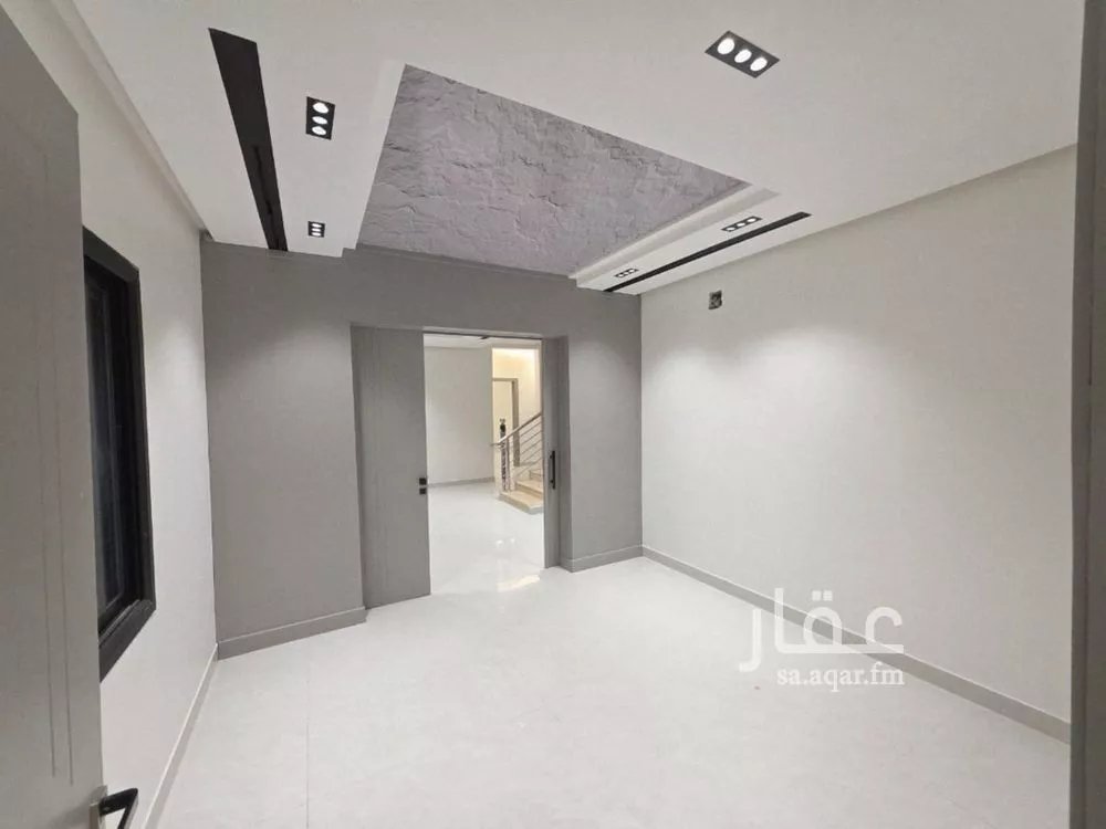 5 bedroom apartment in Taibah, Riyadh 12