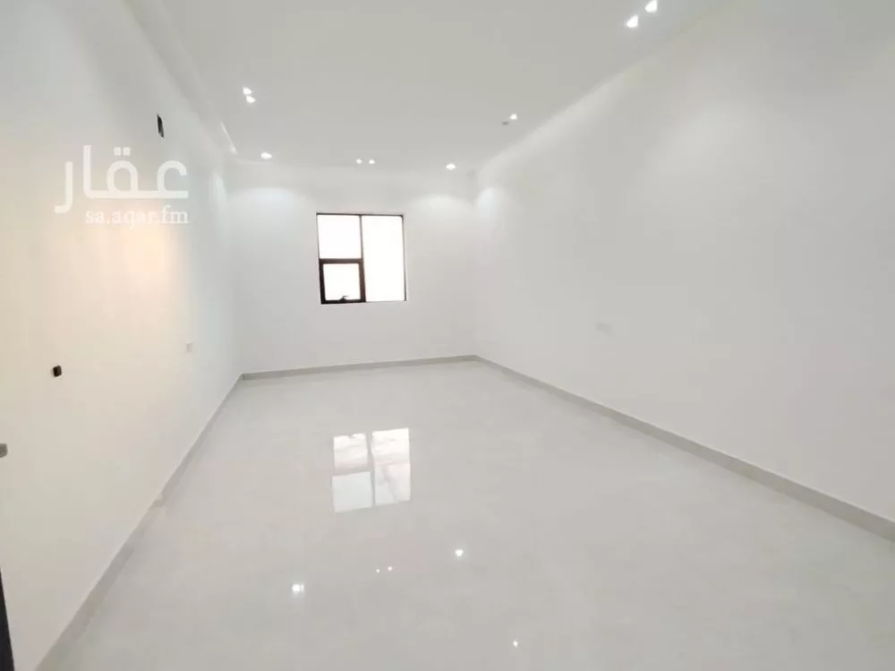 5 bedroom floor in Al Uraija Al Gharbiyah 3
