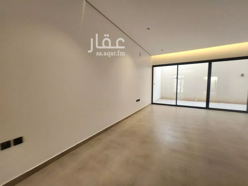 4 bedroom villa in Al Hazm, Riyadh 8