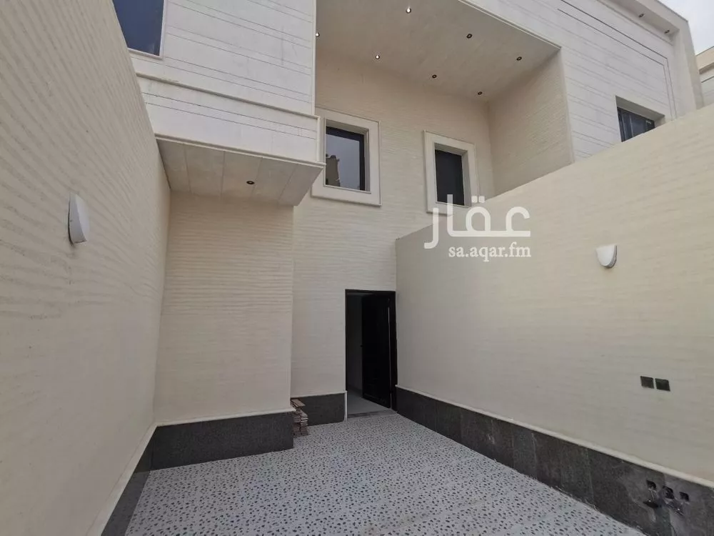 7 bedroom floor in Tuwaiq 2