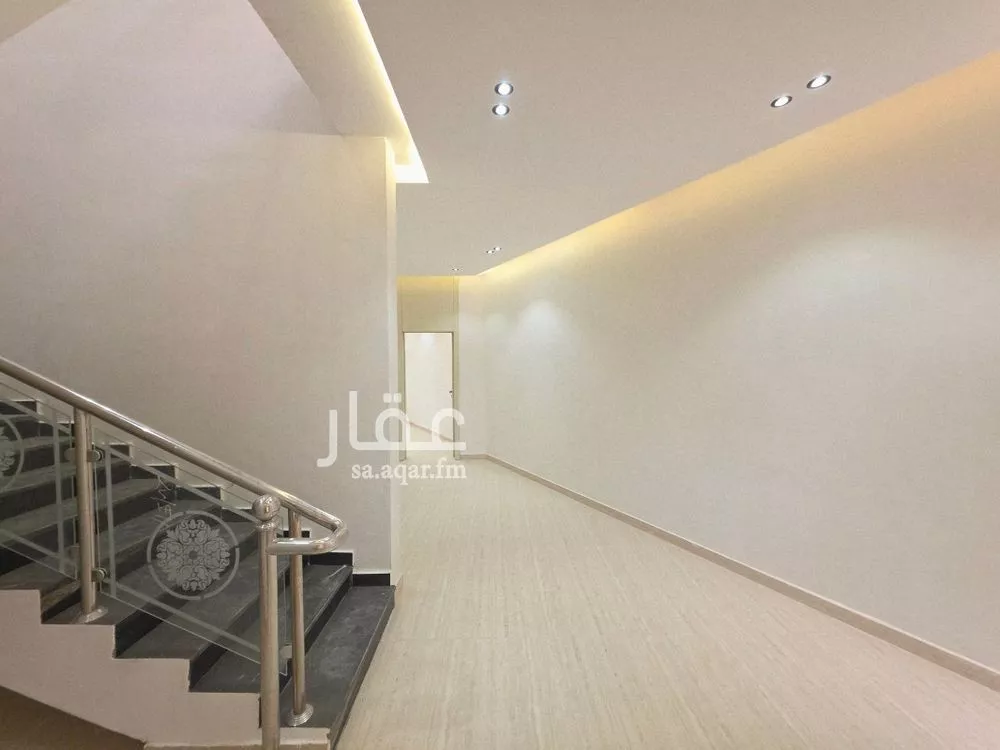 فيلا 6 غرف في بدر 5