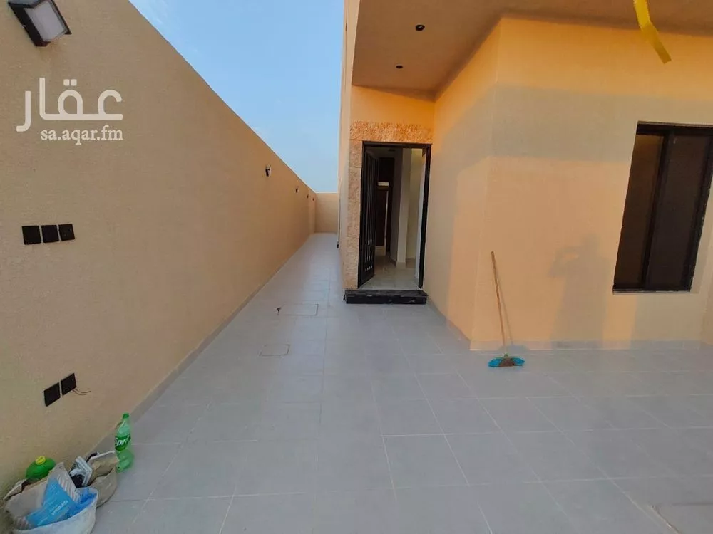 4 bedroom floor in Taibah 3