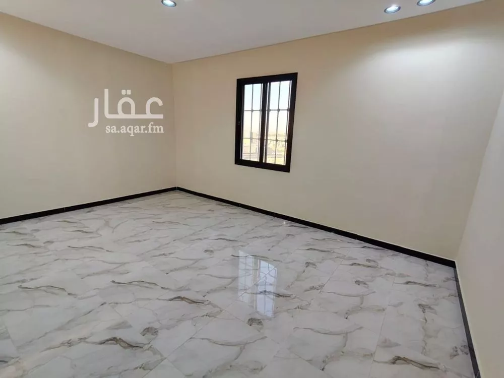 فيلا 5 غرف في بدر 5