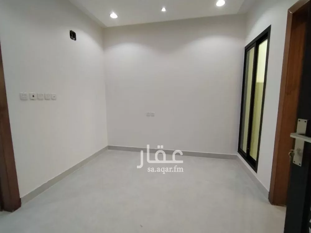 دور 7 غرف في العريجاء الغربية 4