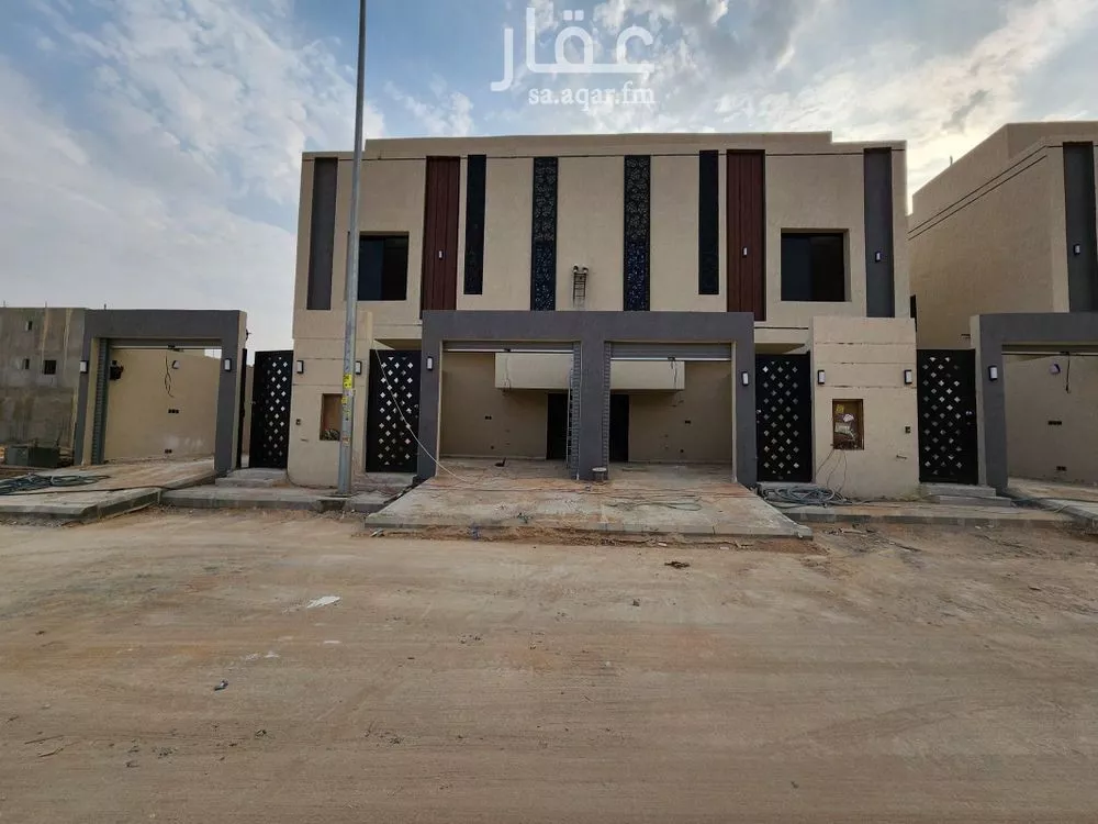 فيلا 4 غرف في طيبة 4