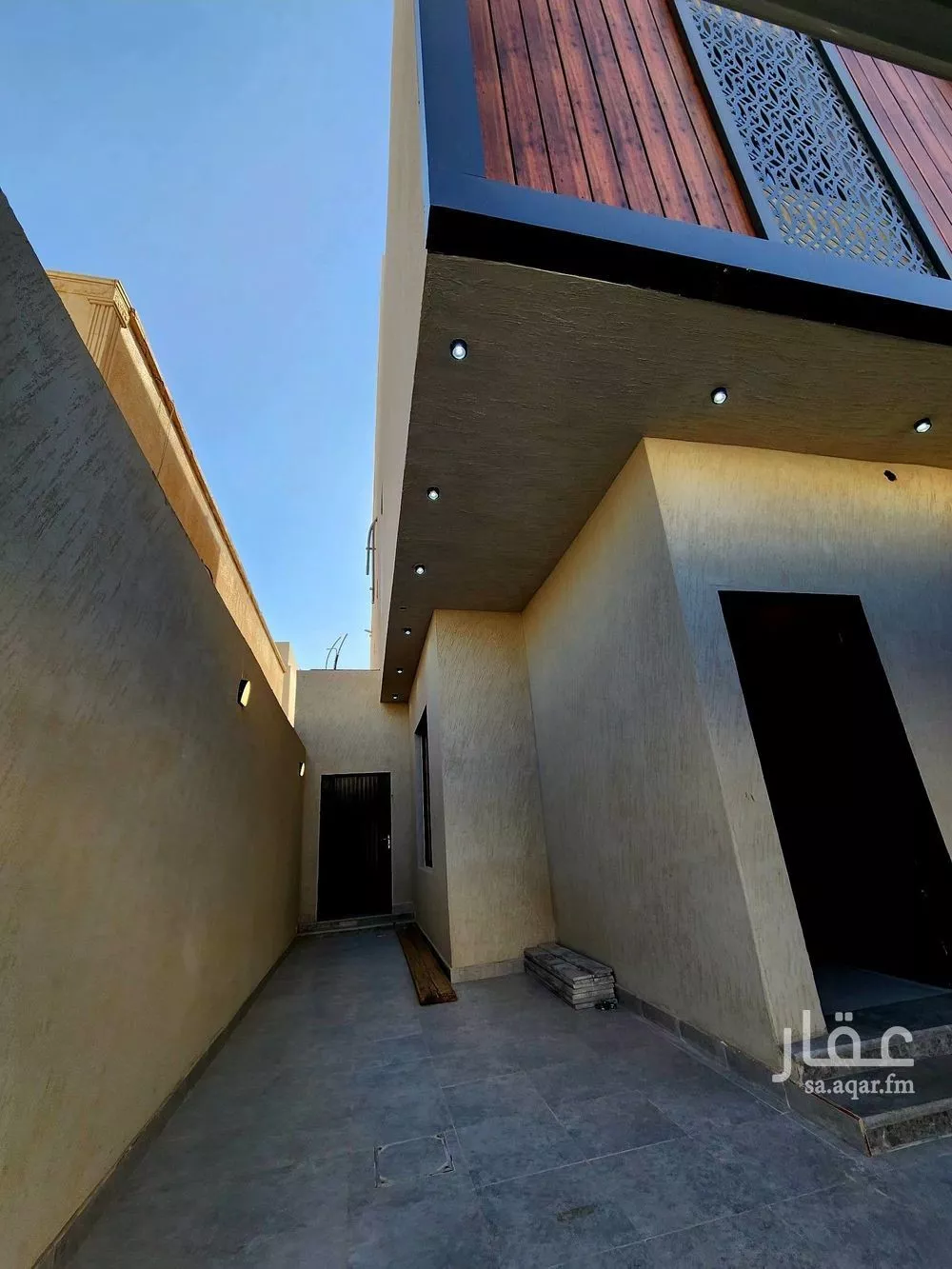 دور 5 غرف في السويدي 3