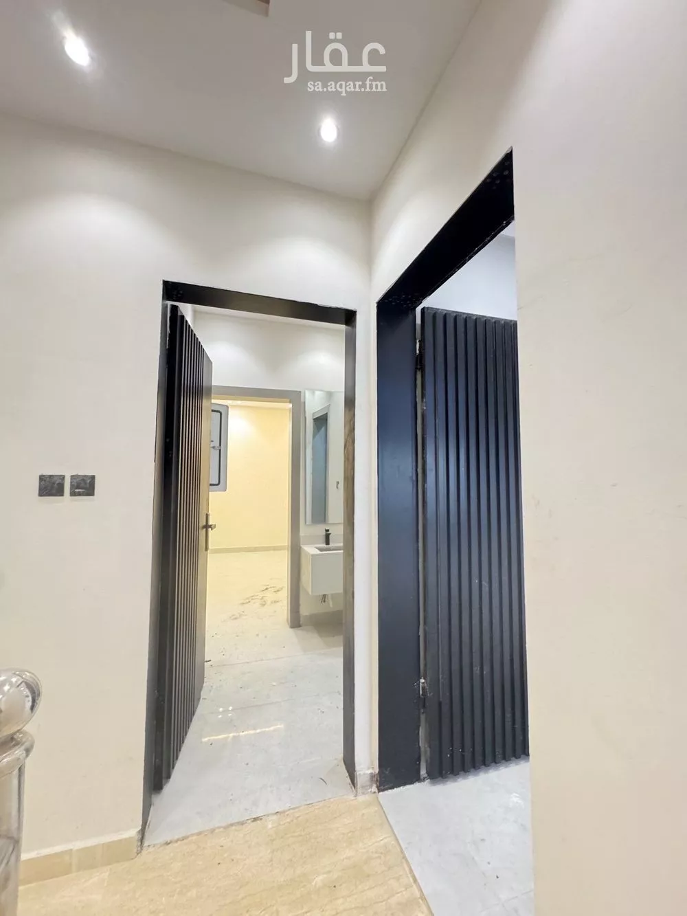 فيلا 5 غرف في طيبة 3