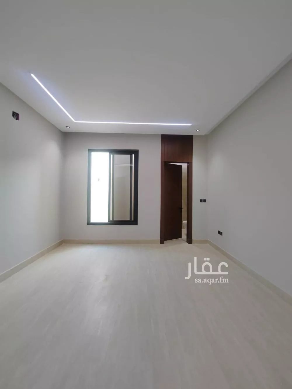 4 bedroom floor in Dhahrat Namar 2