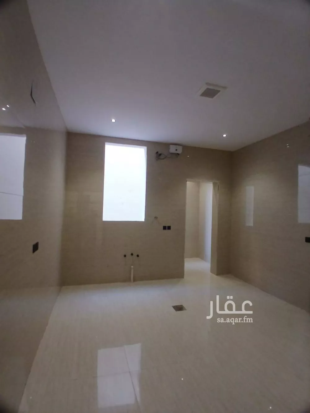 فيلا 5 غرف في طويق 4