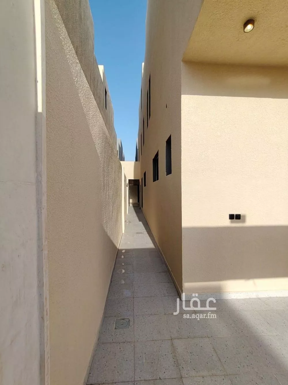 فيلا 5 غرف في طويق 5