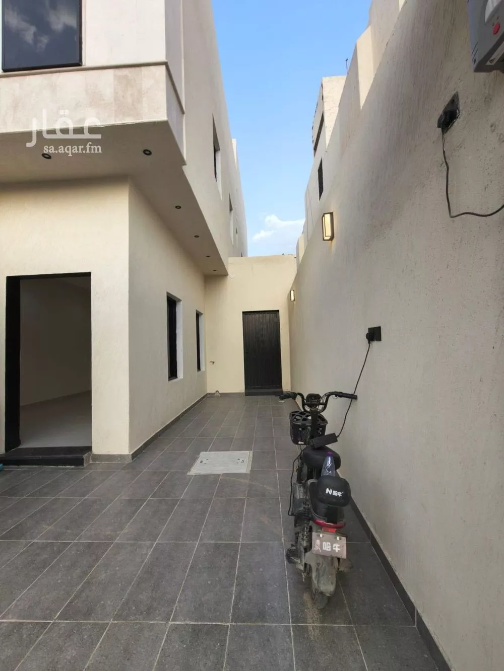 دور 4 غرف في السويدي 3