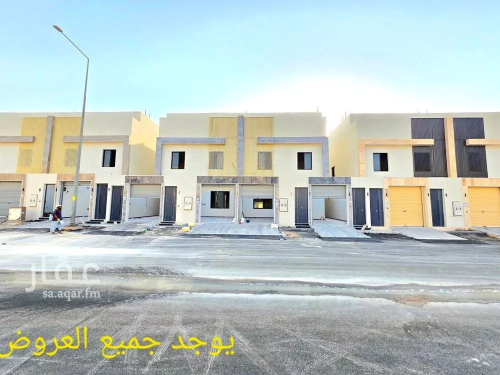 دوبلكس 5 غرف في عكاظ 1