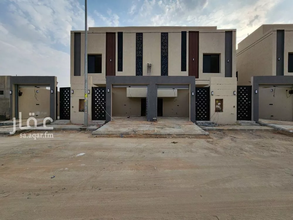 فيلا 4 غرف في طيبة 1