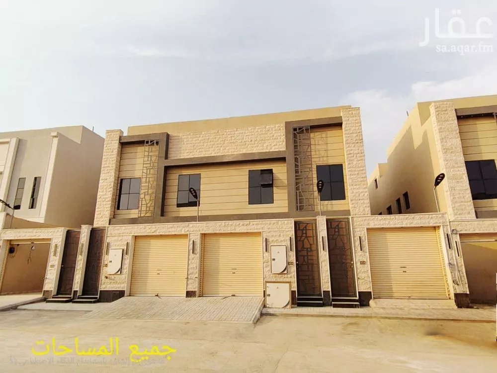 فيلا 5 غرف في عكاظ 2