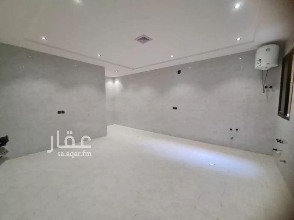 7 bedroom villa in Okaz 3