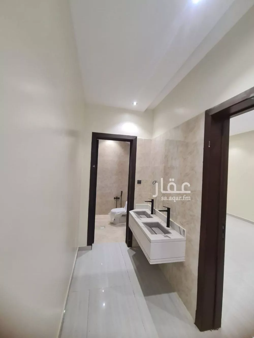 4 bedroom villa in Okaz, Riyadh 5
