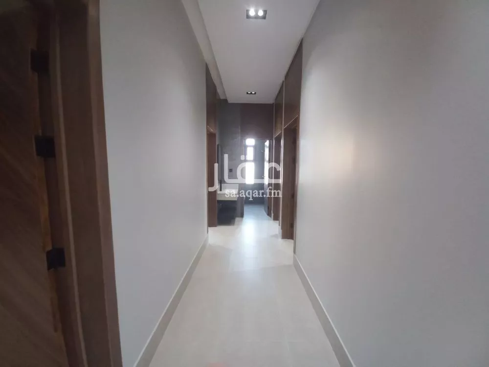 5 bedroom floor in Al Uraija Al Gharbiyah 5