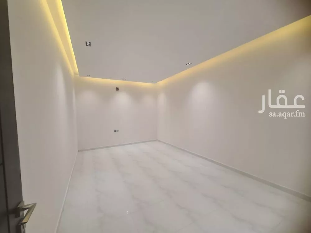 5 bedroom floor in Badr 5