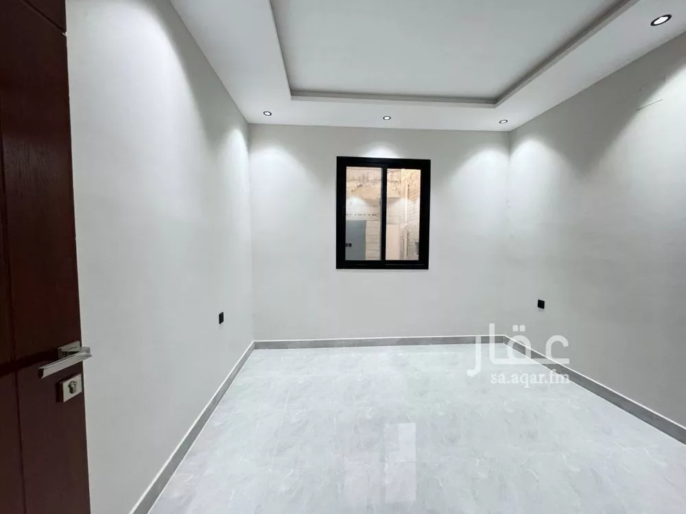 5 bedroom floor in Dahiat Namar 5